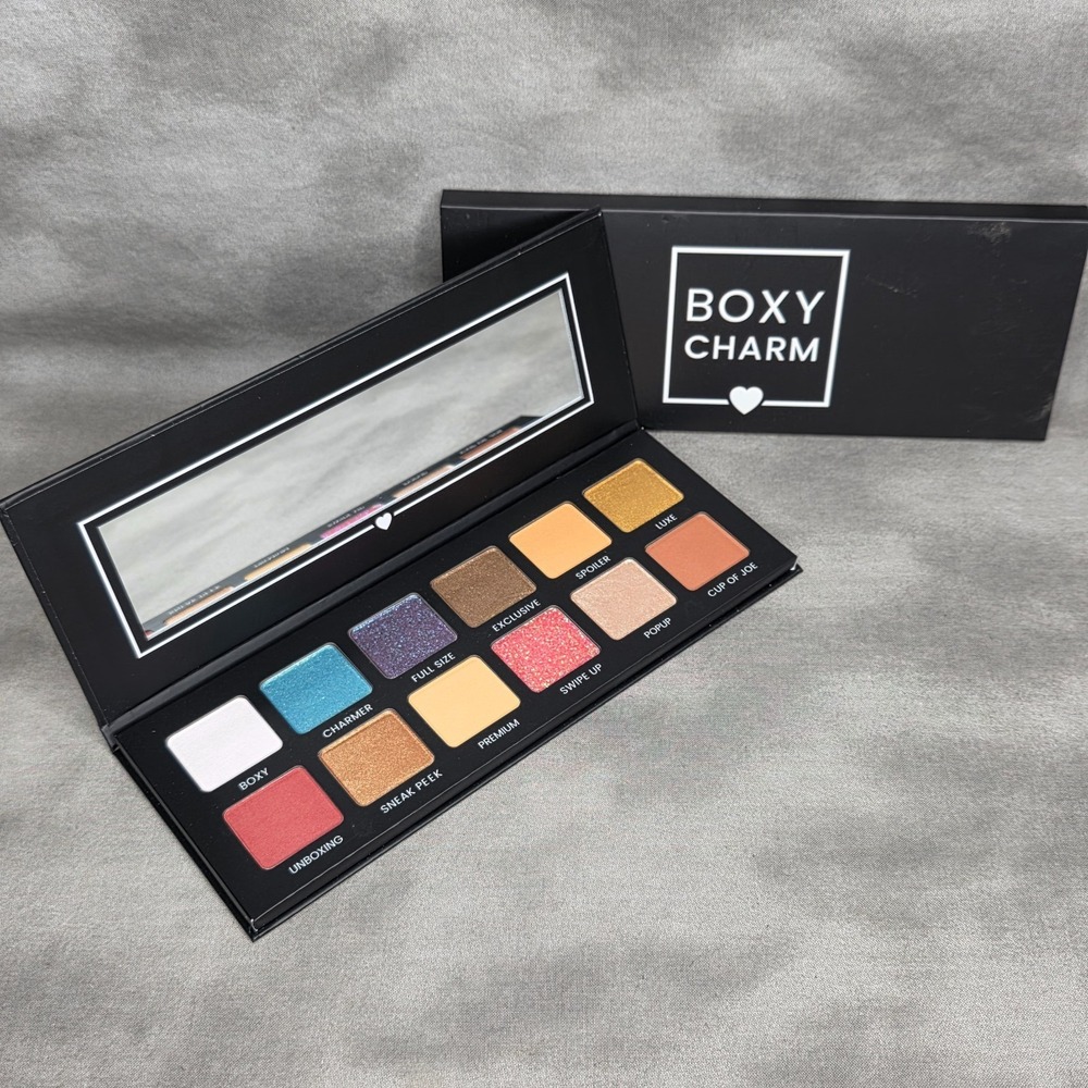 Boxycharm Hello Charmer Pressed Powder Eyeshadow Palette 8.4g NEW